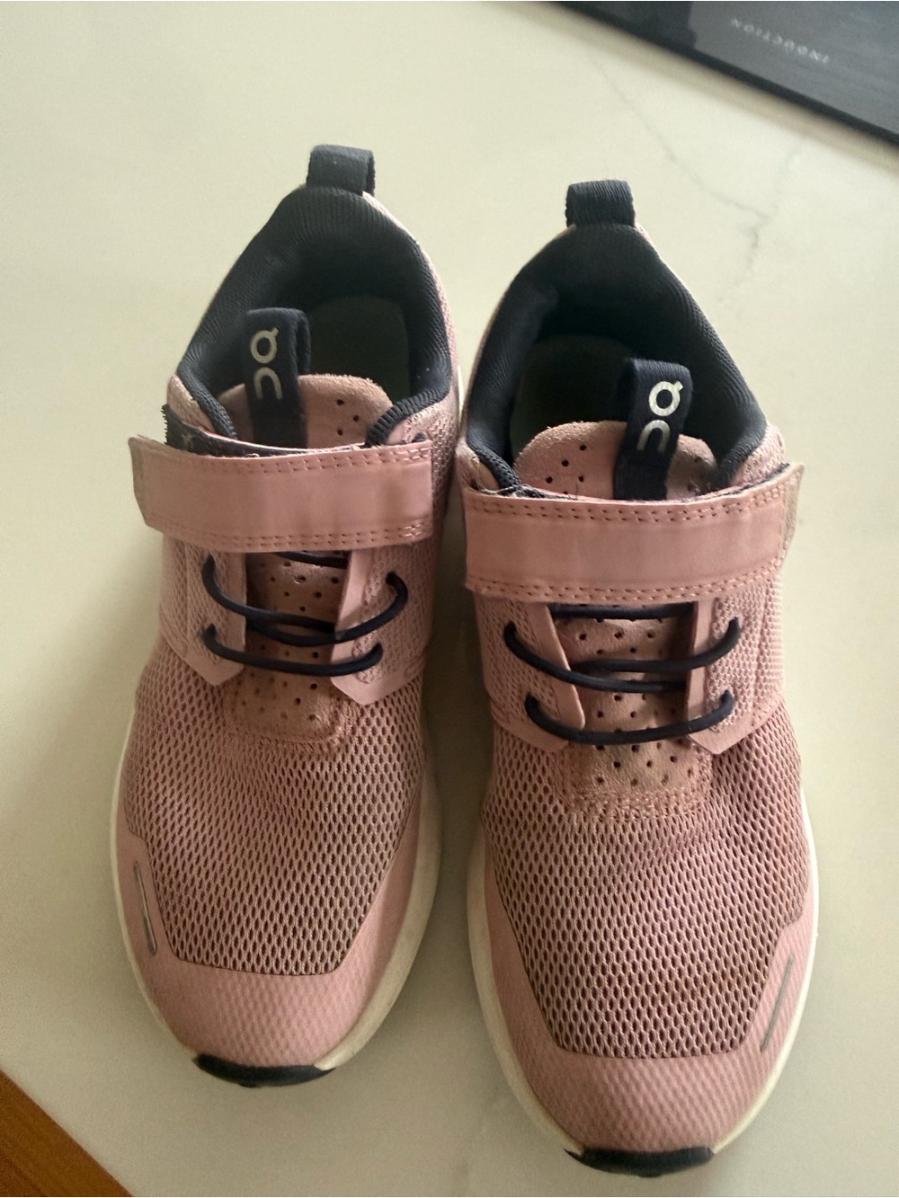 On Cloud Kids Purple Athletic Shoes